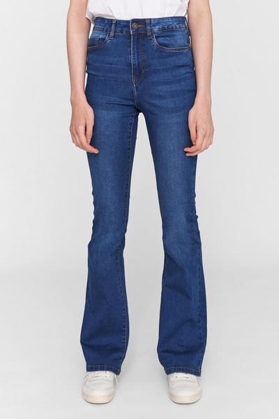 Noisy may Jeans Nmsallie Hw Flare Jeans Vi021mb Noo 27017557 Medium Blue Denim Dames Maat - W25 X L32