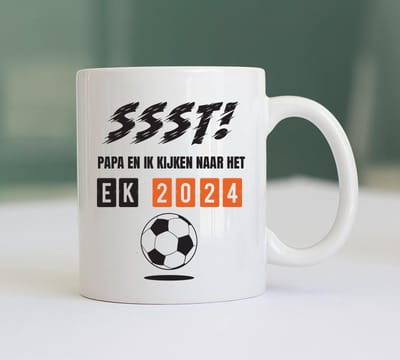 Mok EK 2024 met tekst "Papa en ik kijken naar het EK 2024" - Keramiek - Mok Voetbal - EK 2024 Versiering - Cadeau voor Papa