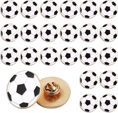 Premium Voetbal Pins Set van 24 Stuks, Duurzaam Zinklegering, Ideale Accessoires voor Hoeden, T-shirts en Rugzakken, Perfect Cadeau voor Sportliefhebbers