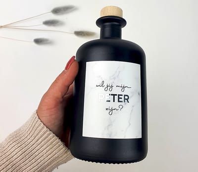Peter vragen - LEGE - zwarte glazen fles - Wil je mijn peter zijn - peter worden - peter vragen - Wil jij mijn peter zijn