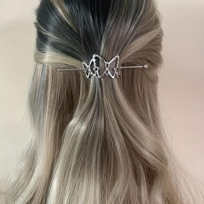 1 pièce de barrette à cheveux dorée de couleur unie en forme de papillon