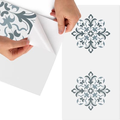 Tulup Meubelfolie - Klassieke ornamenten Meubelfolie Zelfklevend - 75x150 cm - Wit Meubelfolie - Wrapfolie Keuken - Klassiek Meubelfolie - Decoratiefolie - Tafeldecoratie - Achtergronden en patronen