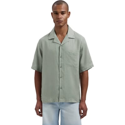 Dstrezzed Ds hero resort shirt