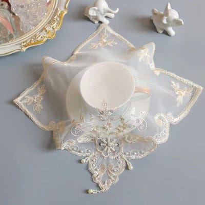TOP beige kralen bloemen borduurwerk tafel placemat pad doek Bruiloft Kerst placemat keuken Tafeldecoratie en accessoires square 28cm