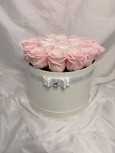 Luxury flower box - rozen box - AG Luxurygifts - Moederdag cadeau - Valentijnsdag cadeau - long life rozen - luxe cadeau - rozen box - bloemen box - luxe - for haar - cadeau for haar