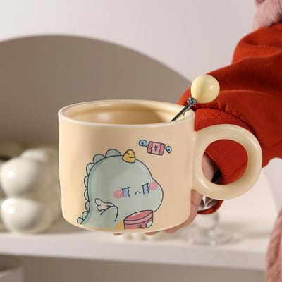 Tasse en Céramique Dinosaure Style Ins Luxe Léger Mignonne avec Couvercle et Cuillère Ménage Tasse à Café de Haute Valeur Souvenir 350ML