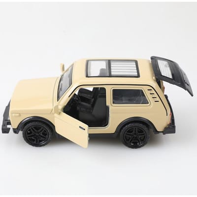 (Verpakt) 1/36 Schaal Drie-Deurs Replica Lada Niva Retro Die-Cast Metalen Modelauto, Jongensspeelgoed.