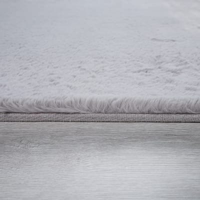 Vachtkleed Fluffy grijs  180x200 cm ovaal
