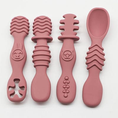 4 cuillères pour bébé en silicone, cuillères d'apprentissage pour bébés de plus de 6 mois, vaisselle facile à saisir, cadeau de Noël
