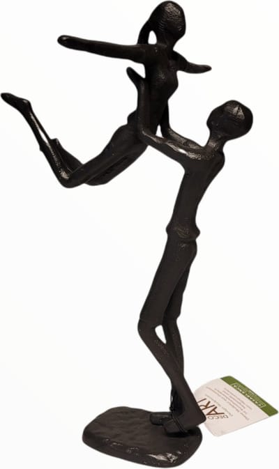 Gilde Handwerk - Sculptuur - You lift me up - Staal - 23 cm hoog - dansen - echtpaar - stijldansen - optillen - man tilt vrouw - dans - metalen beeld