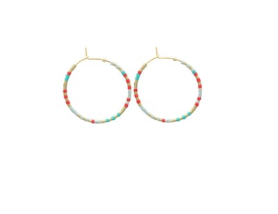 Oorbellen - oorhangers - ringen - accessoire - sieraad - oorsieraad - goudkleurig - multicolor - kralen - RVS - hip - tijdloos - cadeau - feest - chique - dames - vrouwen