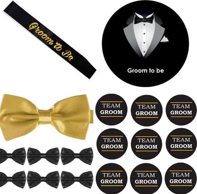 21-delige Vrijgezellenfeest luxe set Groom to Be met sjerp, buttons en vlinderdassen goud, zwart en wit - groom to be - vrijgezellenfeest - team groom - bruidegom - sjerp - vlinderdas - dasstrik - button