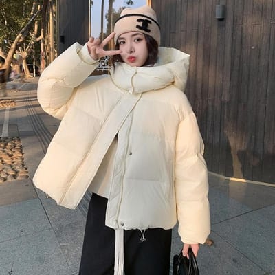 Vêtements en coton duvet pour femmes Hiver Court Épais Mode Vêtements en coton Coréen Lâche Design Manteau Veste en coton XL blanc
