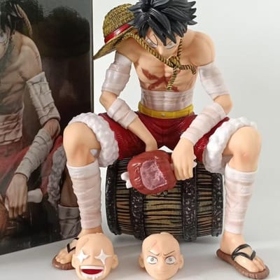 Perfect One Piece Zittende houding Luffy Resonantie Wijnemmer Vlees eten Luffy Drinken Solon Model Ornament Handgemaakt