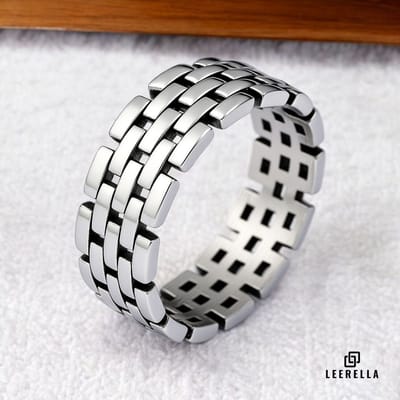Leerella Gevlochten Design Ring Dames & Heren – Roestvrij Staal – Zilverkleur 6/16,5mm