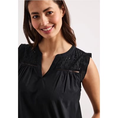 Blousetop met gespleten hals en shiffley-details