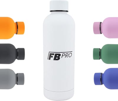 Thermosfles - Stevige RVS Thermoskan - Extra grip door het mat oppervlak! - Thermos fles voor warme en koude dranken - Robuuste waterfles - 500ml - Matte Wit