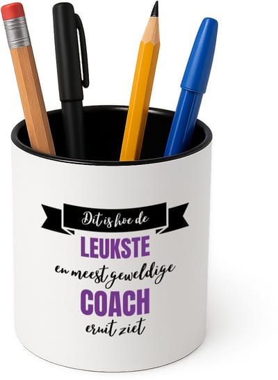 Hacebo® - Leukste coach eruit ziet Pennenbakje - Coach - beste coach - pennenhouder - sport - verjaardagscadeau - klein cadeautje - kado - gift - geschenk - verrassing - Pennenbakje zwart
