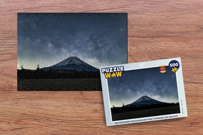 Puzzel De Japanse vulkaan de Fuji tijdens de nacht - Legpuzzel - Puzzel 500 stukjes
