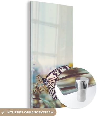 MuchoWow® Glasschilderij 20x40 cm - Schilderij acrylglas - Vlinder - Bloemen - Lente - Foto op glas - Schilderijen