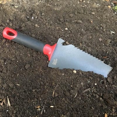 Root Slayer, tuinschepje met vlijmscherpe randen - tuingereedschap, bloemenschepje, plantenschepje,