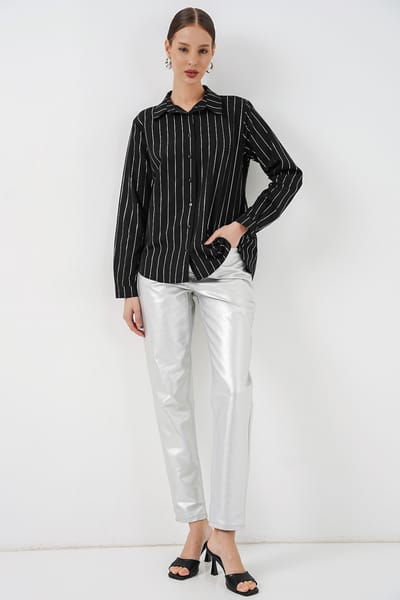 Oversized gestreepte blouse met knopen