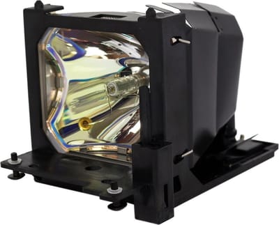 Beamerlamp geschikt voor de HUSTEM SRP-2600 beamer, lamp code DT00471. Bevat originele NSH lamp, prestaties gelijk aan origineel.