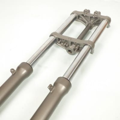 Fourche TNT pour Moto Rieju 50 Mrt Pro Après 2009 0/000.130.6003 / 240429A2 JL-011 Neuf