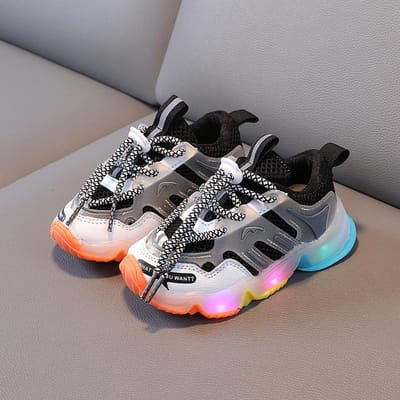 Lichtgevende kindersportschoenen 1-3 jaar oud 2 kinderen kindernetschoenen herfst nieuwe jongens en meisjes vrijetijdsschoenen zachte zool 25