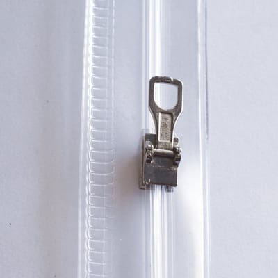 ELBA Reißverschlusstasche, DIN A4, PVC, glasklar, 0,14 mm Außenseite mit Gleitverschluss, zur sicheren Aufbewahrung - 2