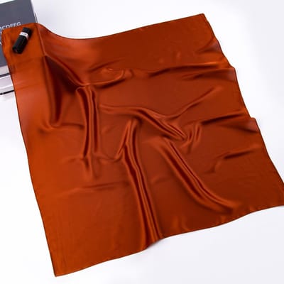 70*70cm Vierkante Zijden Sjaal Voor Vrouwen Mode Dames Satijnen Nek Haarband Bandana Vrouwelijke Foulard Strand Sjaals Hijab Sjaals Pareo brown