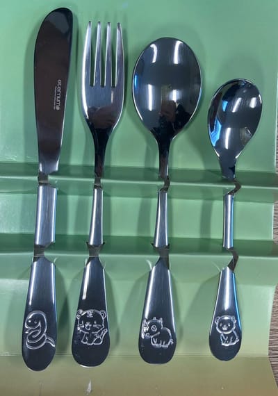 Eternum - Kinderbestek 4-delig - CADEAU tip Zilver - RVS - Zoo - Bestek