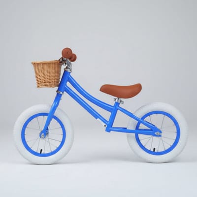 Loopfiets Royo Blauw 2-4 Jaar Luchtbanden 12 Inch Meisjes Zadel en stuur Verstelbaar Stalen Frame Lichtgewicht Inclusief Gratis Mandje
