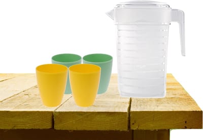Set van 1x waterkan met deksel 1L met drinkbekers 2x geel en 2x groen