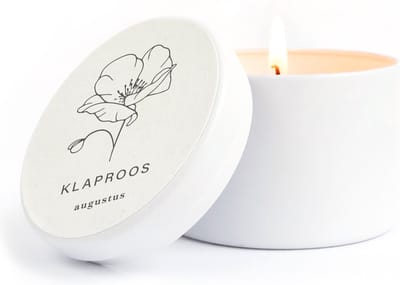 Maan Amsterdam - Geurkaarsje - Geboortebloem augustus in wit blikje - 100% vegan soja was - cadeau kaars