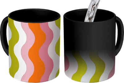 Magische Mok - Foto op Warmte Mokken - Koffiemok - Banen - Golven - Kleurrijk - Verticaal - Magic Mok - Beker - 350 ML - Theemok