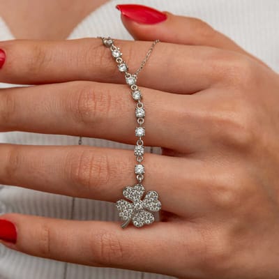 925 Sterling Zilveren Damesketting – Handgemaakt Klavertje Vier Design – Symbool van Geluk & Liefde – Cadeau voor Haar