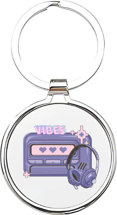 Akyol - girls Sleutelhanger - Meisje - vriendinnen - meid - vrouw - meisjes - vriendin - vriendinnetje - roze - sleutelhanger voor meiden - muziek - music - box - koptelefoon - 4 x 7,5 CM