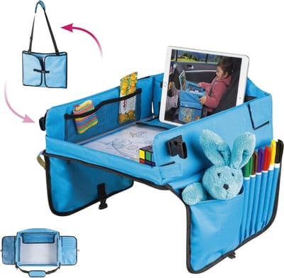 Aura® Reistafel voor Kinderen - Tablethouder – Inklapbare Autotafel – Speeltafel Auto Met Zijvakjes - Opvouwbare Reistafel - Auto Organizer Kinderen - Tekentafel Auto - Blauw - 41cm x 34cm x 3cm; 940 g