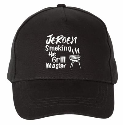 Mijncadeautje - 5 panel - BBQ Cap - Verstelbaar - Pet van 100% dik geborsteld katoen- unisex - opdruk wit - Smoking Hot Grillmaster - met voornaam - Zwart