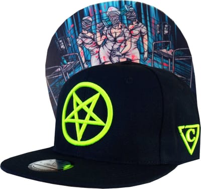 Capiche® Snapback Pet Heren – Cursed Nurse – Zwart & Neongroene Pentagram – Verstelbaar met Druksluiting – Sportcap – Baseball Cap – Mannen Cap – Vervloekte Verpleegkundige Pet
