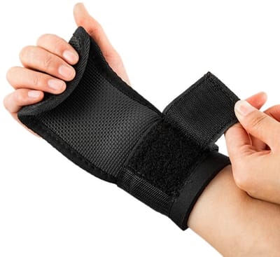 Dailygoods- Polsbanden Verstelbaar - Gewichtheffen - Lederen Kussen - Antislip Grip - Neopreen - Duurzaam Materiaal - Gewichthefbands