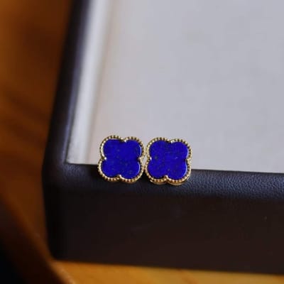 Minimalistische Lapis Lazuli Klavertje Vier Oorknopjes