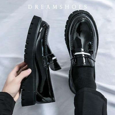 Italiaanse Luxe Instappers Heren Zwart en Wit Kleur Leren Schoenen Slip-on Zachte Zool Casual Schoenen Bruiloft Mocassin 42 gray