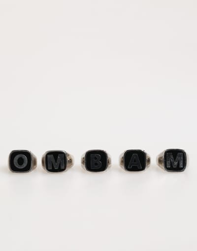 Initiële Letter Zilveren Ring
