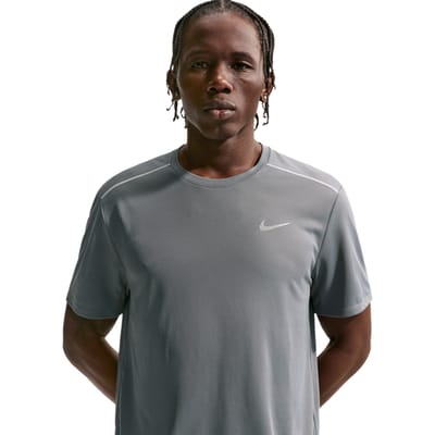Nike Miler Dri-fit Heren Training T-shirt If2082-084 - Kleur Grijs - Maat XXL