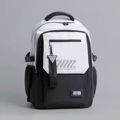 TK-S Rugzak, Lichtgrijs-Zwart en Ruim, 32 Liter, 17,3 inch laptop, drankflesvak. (51x32x20cm)
