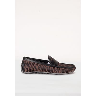 Moschino Calfskin Loafer Brown Maat: 42 | Instappers Outlet | Heren | Zwart