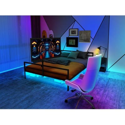 Zwart park met verstelbare steun, LED-verlichting en opbergmand onder het bed.