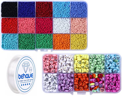 Behave Smiley Kralen Set — 15.650 Kralen — Glaskralen 2 mm + Smiley Letterkralen 7×4 mm + Rijgdraad — 15 Kleuren